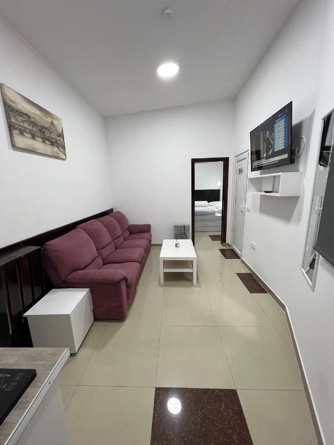 Hostel Casa Popa Nan بوخارست المظهر الخارجي الصورة