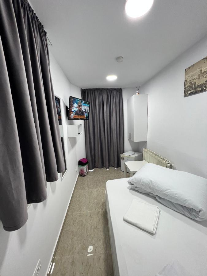 Hostel Casa Popa Nan بوخارست المظهر الخارجي الصورة