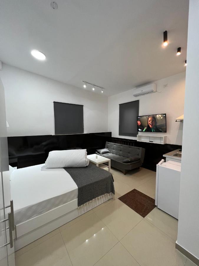 Hostel Casa Popa Nan بوخارست المظهر الخارجي الصورة