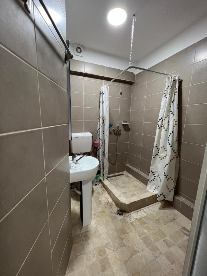 Hostel Casa Popa Nan بوخارست المظهر الخارجي الصورة